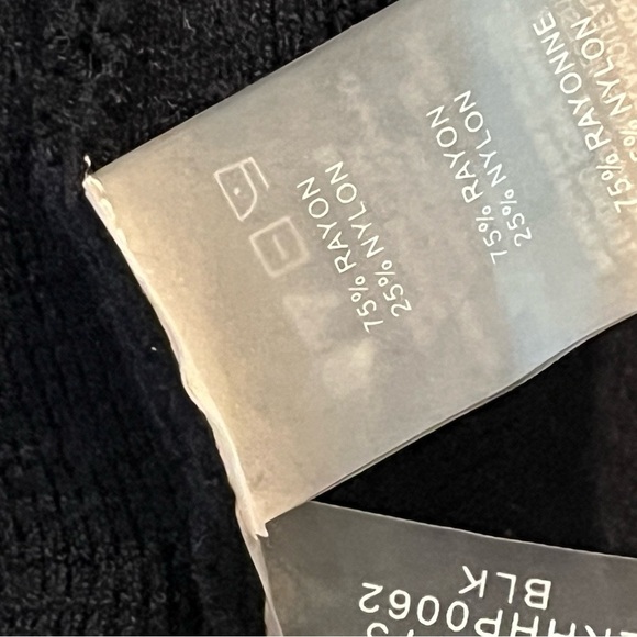 NWOT Karl Lagerfeld Classic Jacket with Bow Detailing - Picture 8 of 8